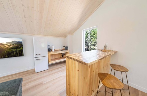 Shannon Ski Chalet | Game Room, Spa & Sauna | Le Drakkar