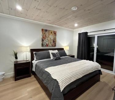 Miltonvale Park Apartment | Garagemahal on Glengyle