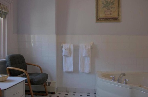 South End Bed & Breakfast | Garden South Park Inn