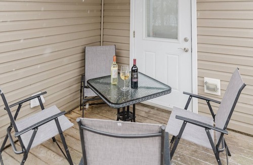 Sydney Apartment | Garden Suite | Modern 2BR with Private Yard