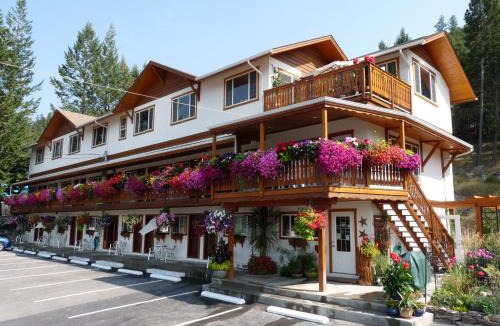 Radium Hot Springs Hotel | Gateway Motel