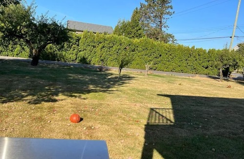Hatzic House | Get-away with farm