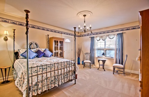 Bighorn No. 8 Other | Ghost Lake Manor House