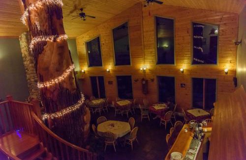 Golden Cabin | Glenogle Mountain Lodge