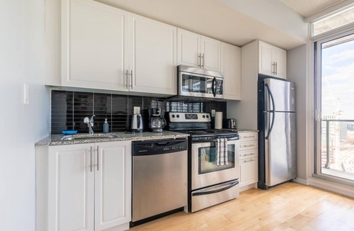 Downtown Toronto Condo | GLOBALSTAY. Bright & Colourful 1Bd Condo DT with a Balcony