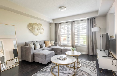 Mount Pleasant Villa | GLOBALSTAY. Modern 3BR House in Brampton. BBQ, parking