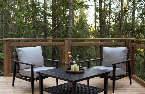 Magna bay Cabin | Goddess at Namastay Glamping Retreat