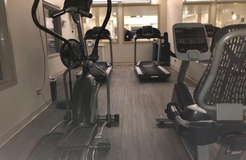 North Battleford Hotel | Gold Eagle Lodge