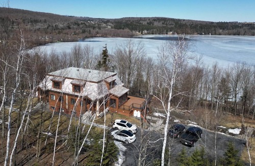 Ayers Cliff Condo | Gorgeous View on the lake ! Lots of Space! Lake Access