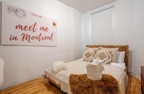 Mile End Apartment | Grand 4BR – Your Spacious Mont-Royal Retreat
