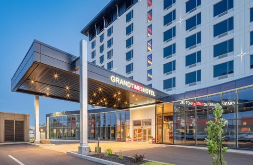 Paine-Sec Hotel | Grand Hotel Times Levis