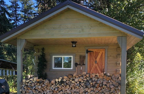 Isle Pierre Cabin | Guest cabin on quiet lake