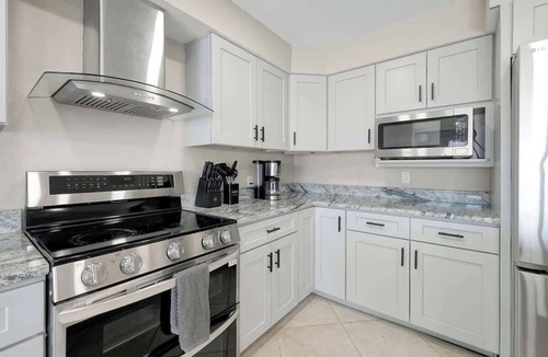 Dixie Shores House | Gulf-Front Retreat w/Private Pool & Kayak Access
