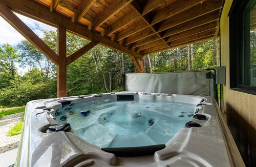 Saint-Joseph-de-la-Rive Ski Chalet | Hôtel à la maison - Chez Fugère, spa et billard