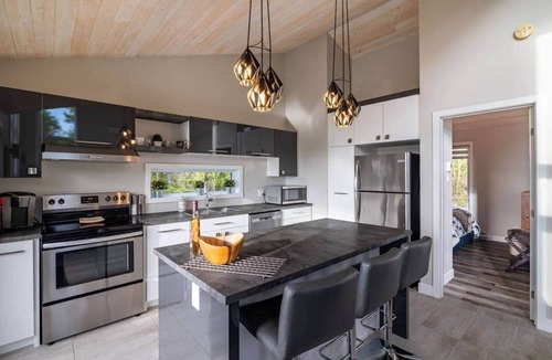 Saint-Joseph-de-la-Rive House | Hôtel à la maison - L'Harmonie