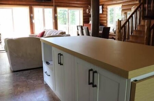 Lac-aux-Sables Ski Chalet | Hôtel à la maison - Le Caribou