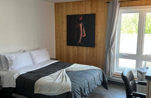 St. Felicien Hotel | Hôtel Auberge St-Félicien
