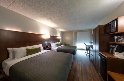 Les Rivieres Hotel | Hôtel & Suites Normandin Québec