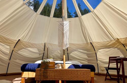 Mont-Tremblant Other | Hôtel UNIQ - Domaine Saint-Bernard - Tentes Glamping
