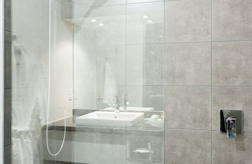 Alma Hotel | Hôtel Universel