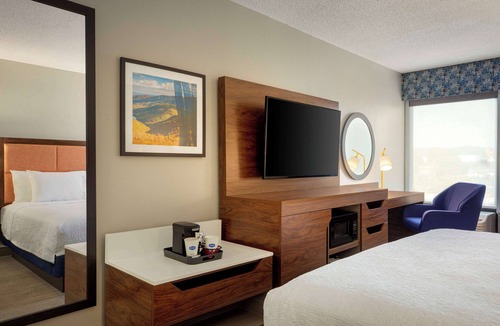 Charlottesville Hotel | Hampton Inn Charlottesville
