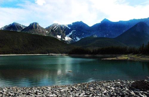Banff Trail Hotel | Hampton Inn & Suites by Hilton Calgary University NW
