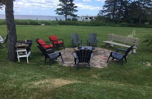 Acadian Coastal Drive Cottage | Happy Beach Housen