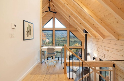 L'Anse-Saint-Jean Ski Chalet | Harfång - Spectacular view of Mount Edward