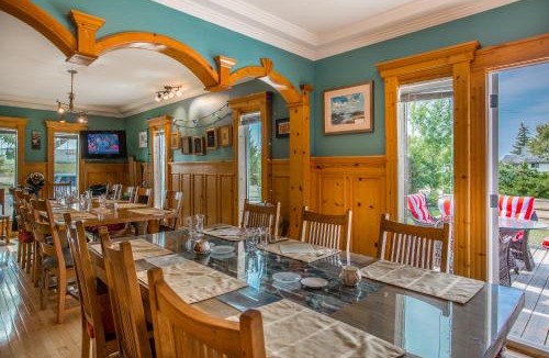 Drumheller Hotel | Heartwood Inn
