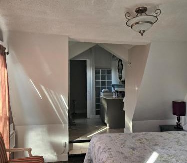 Drumheller Hotel | Heartwood Inn