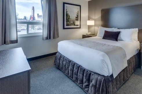 Pincher Creek Hotel | Heritage Inn Hotel & Convention Centre - Pincher Creek
