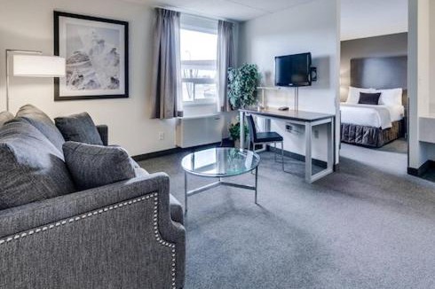 Pincher Creek Hotel | Heritage Inn Hotel & Convention Centre - Pincher Creek