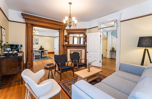 Revelstoke House | Heritage Location in Heart of Revelstoke