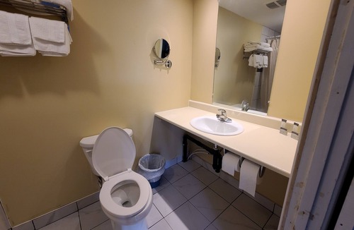 North Sydney Hotel | Highland Motel