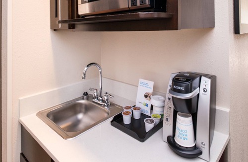 Monroe Hotel | Holiday Inn Express & Suites Monroe by IHG