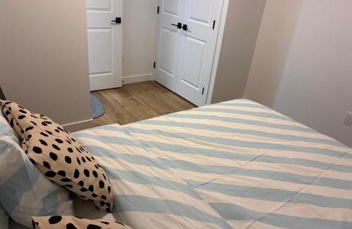 Southwest Edmonton House | Home away from Home