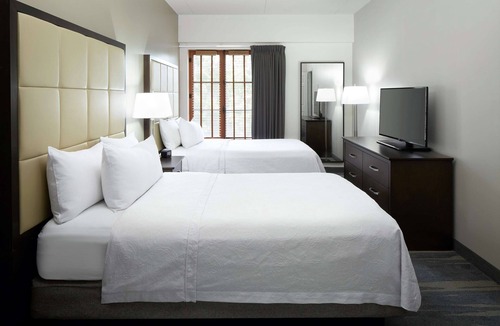 Mont-Tremblant Pedestrian Village Resort | Homewood Suites by Hilton Mont-Tremblant Resort