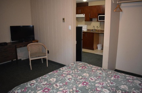Hope Hotel | Hope Inn and Suites