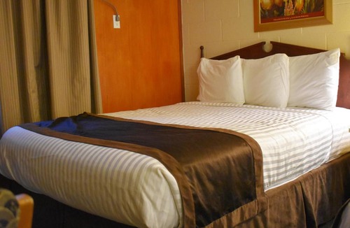 Hope Hotel | Hope Inn and Suites