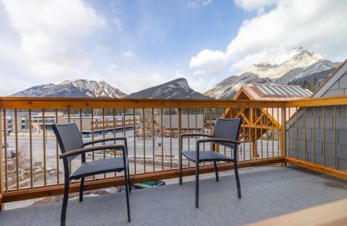 Banff Hotel | Hotel Canoe and Suites