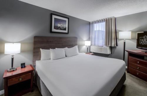 Quartier des Spectacles Hotel | Hotel Faubourg Montreal Centre-Ville Downtown
