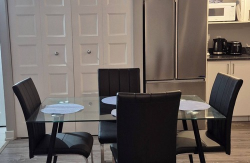 District d'Aylmer Apartment | 🇬🇧 Hotel-style comfort 🇫🇷 Plus qu’un hôtel ✨