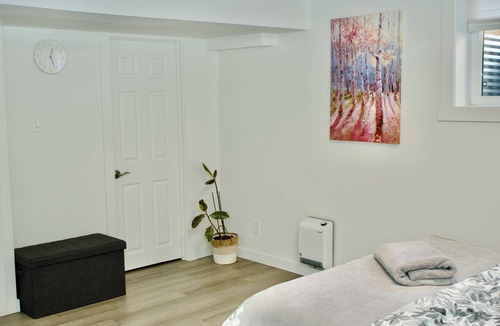 Radisson Heights - Albert Park Apartment | Hotel style suite A