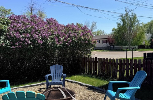 Drumheller House | House 5 minute walk to downtown