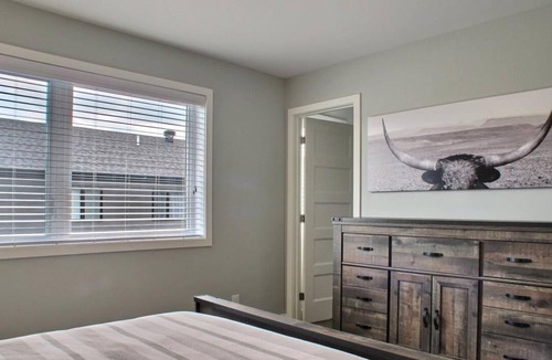 Bromont House | House in Bromont (Ski, Golf, Spa, Bike, Swimming pool)