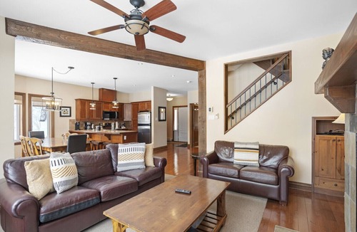 Mont-Tremblant House | House on the Golf La Bête -10min to Tremblant 150