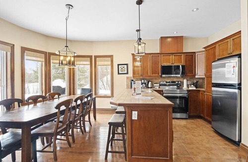 Mont-Tremblant House | House on the Golf La Bête -10min to Tremblant 150