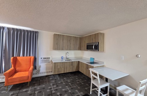Hinton Hotel | Howard Johnson by Wyndham Hinton