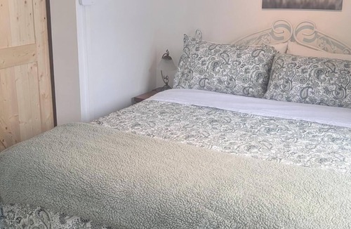 Paine-Sec Condo | In the heart of old Lévis! Close to the ferry that will take you to Old Quebec!