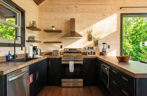Wears Valley Cabin | Incredible Sunset Views | Organic Decor | Arcades
